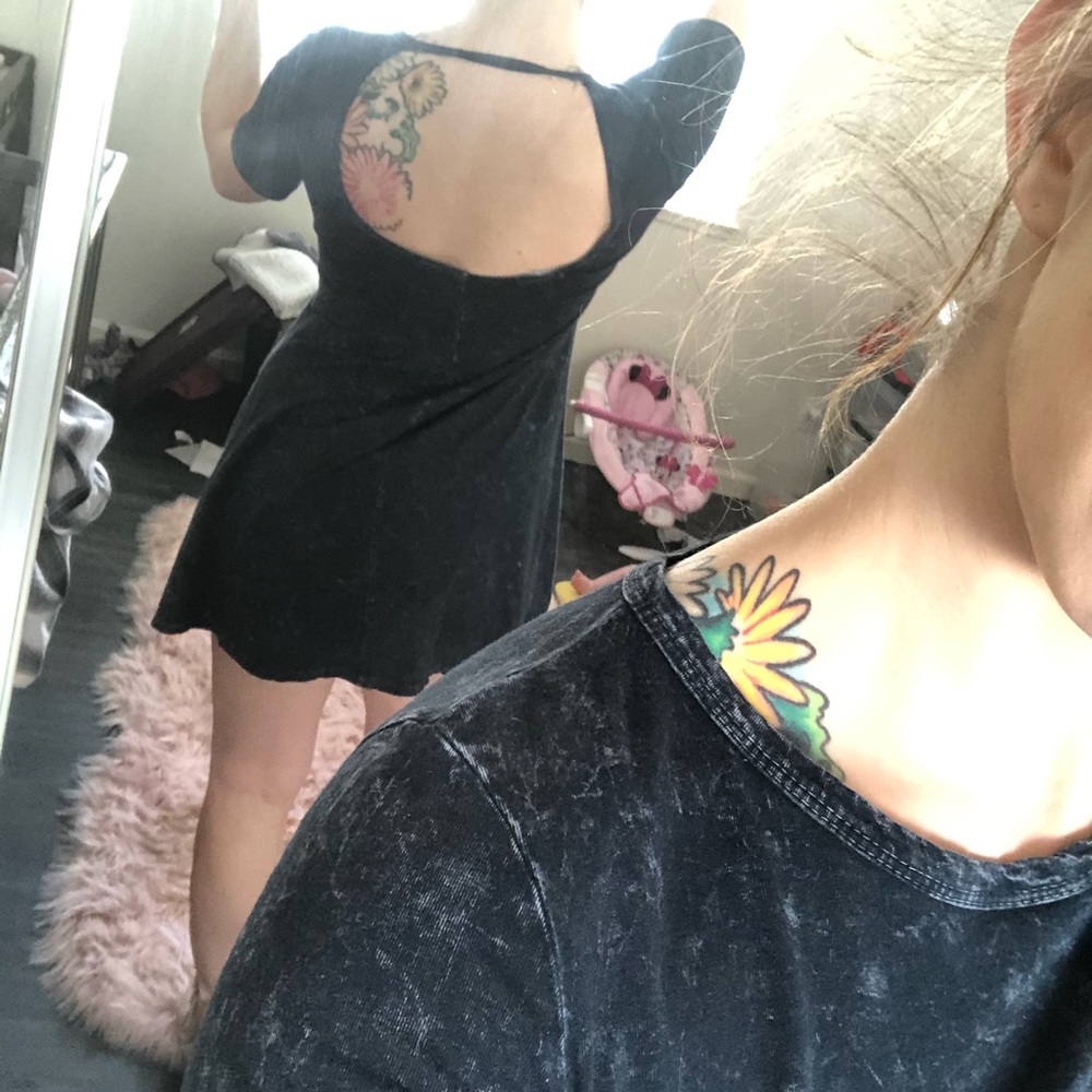 Drop back blue acid wash dress